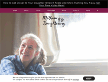 Tablet Screenshot of motheringanddaughtering.com